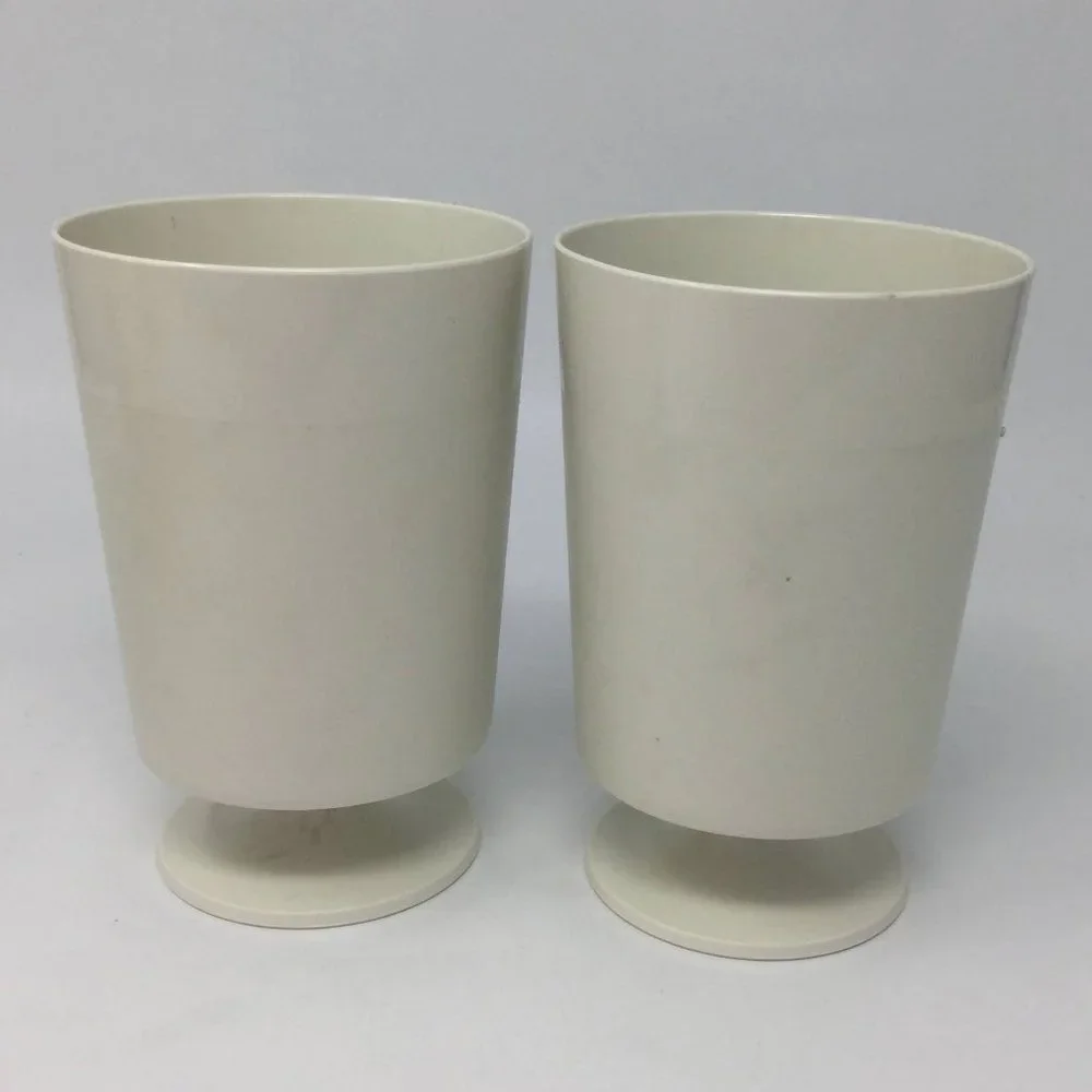David Douglas MidCentury Plastic Cups 4